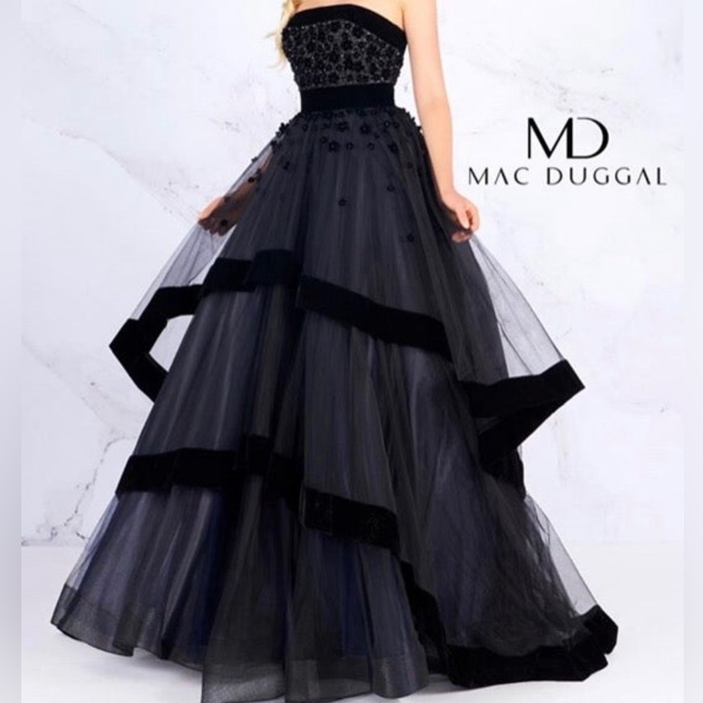 COPY - MAC DUGGAL 66346H Black Velvet Trim Floral 3D Beaded Strapless Ball-Gown…